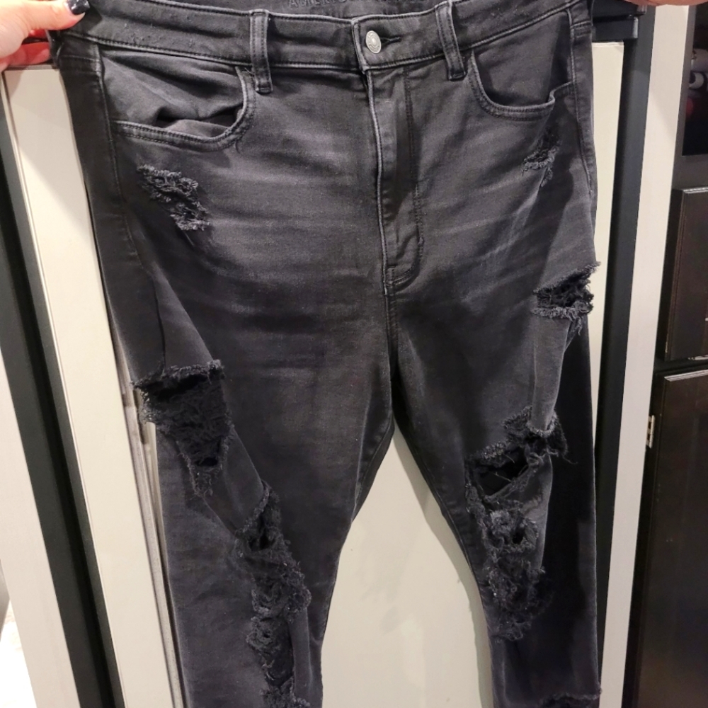 American Eagle skinny jeans